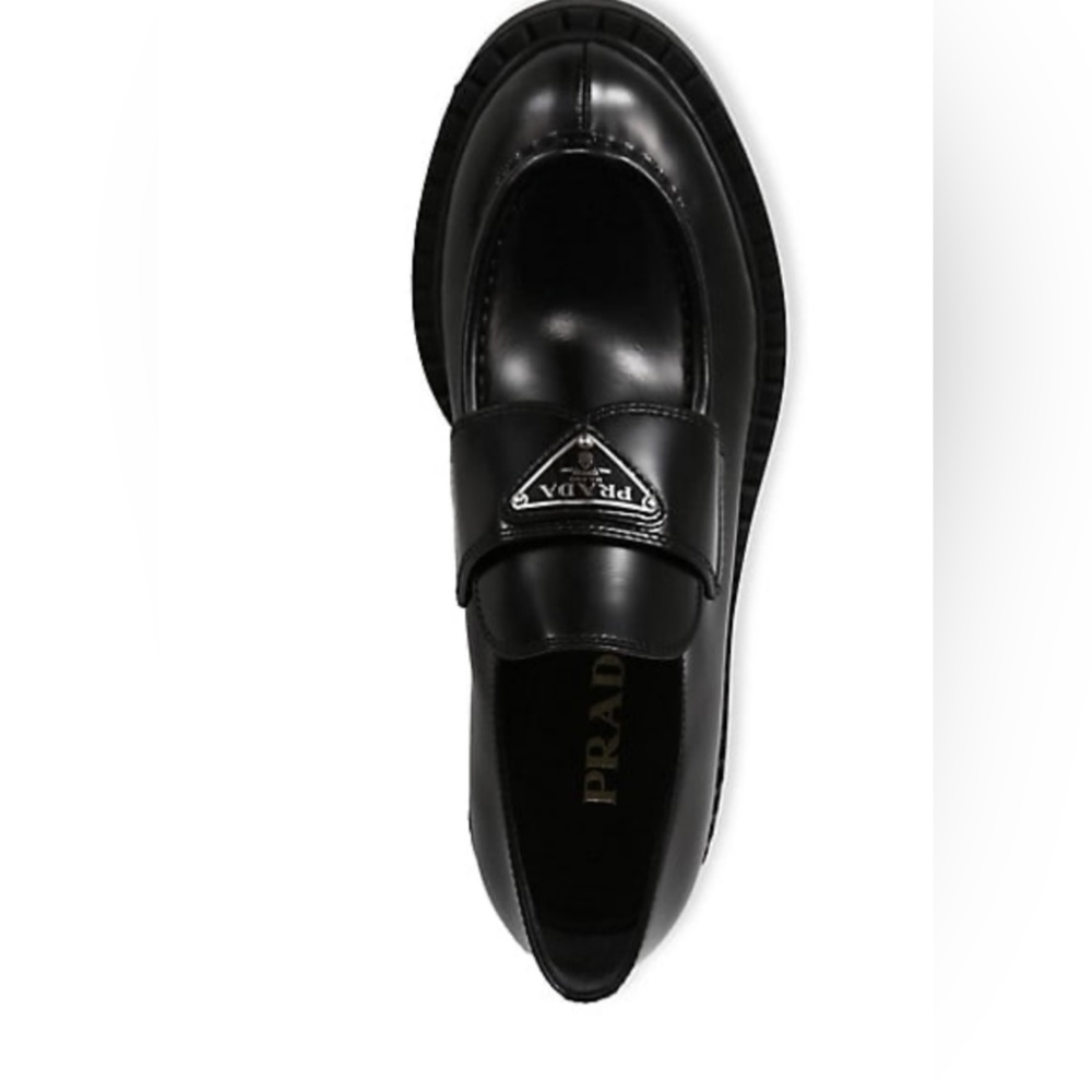Prada loafers size 39EU , brend new, never worn!